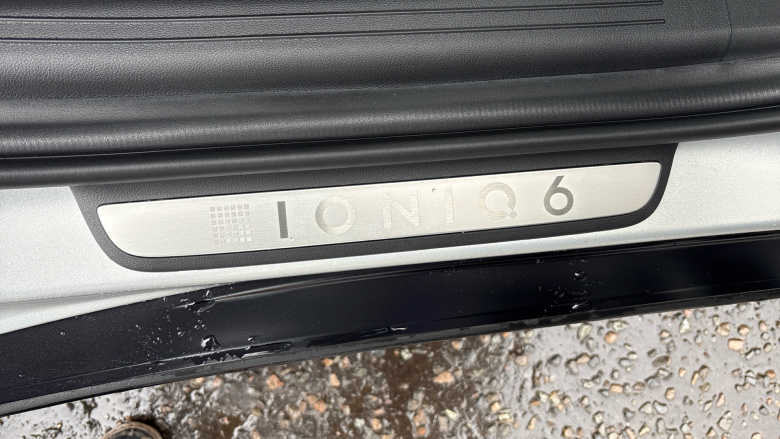 Hyundai IONIQ 6 239kW Ultimate 77kWh 4dr AWD Auto Electric Saloon